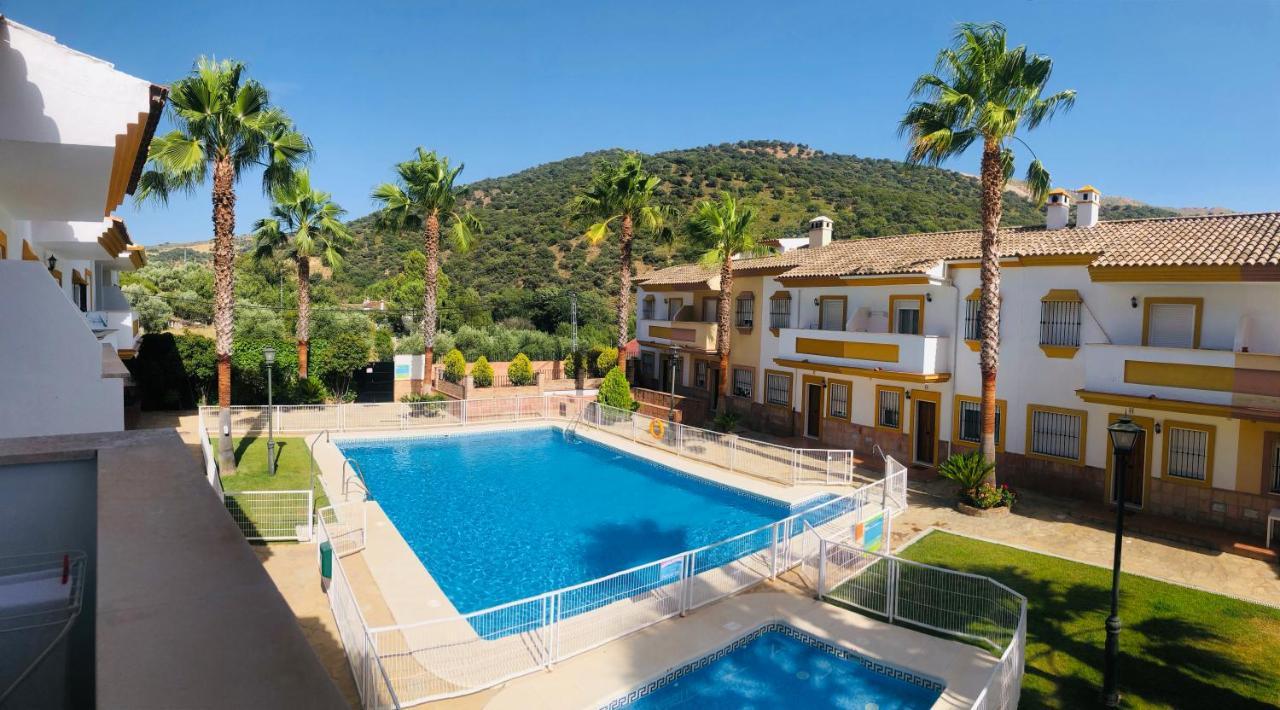 Casa Rural Las Rosas De Benaoján Eksteriør billede