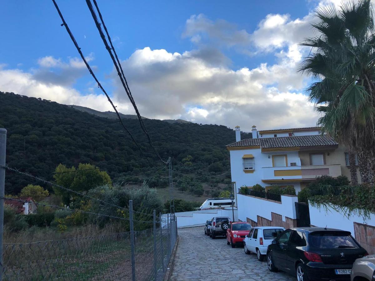 Casa Rural Las Rosas De Benaoján Eksteriør billede